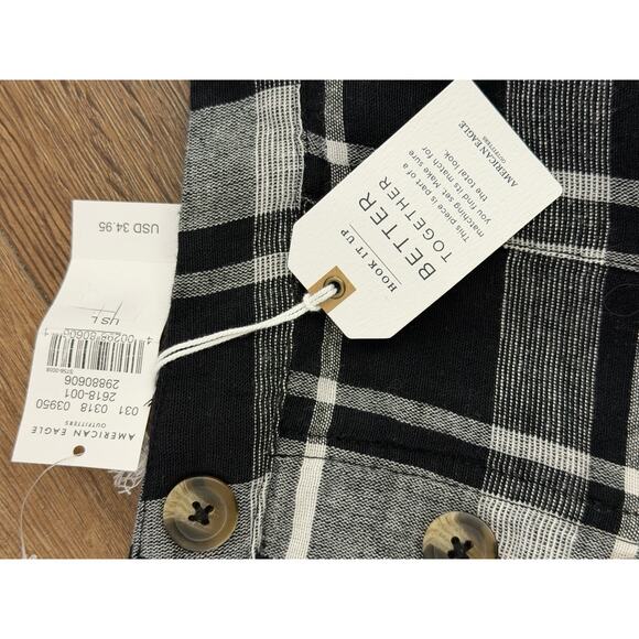 NEW American Eagle Black White Plaid Button Front High Waisted Shorts Size Large - Picture 2 of 3